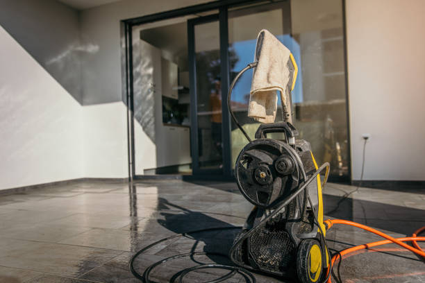 Best Animal Enclosure Cleaning  in Beverly Hills, TX